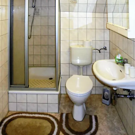 Ferienwohnung Neuhermsdorf * Neuhermsdorf